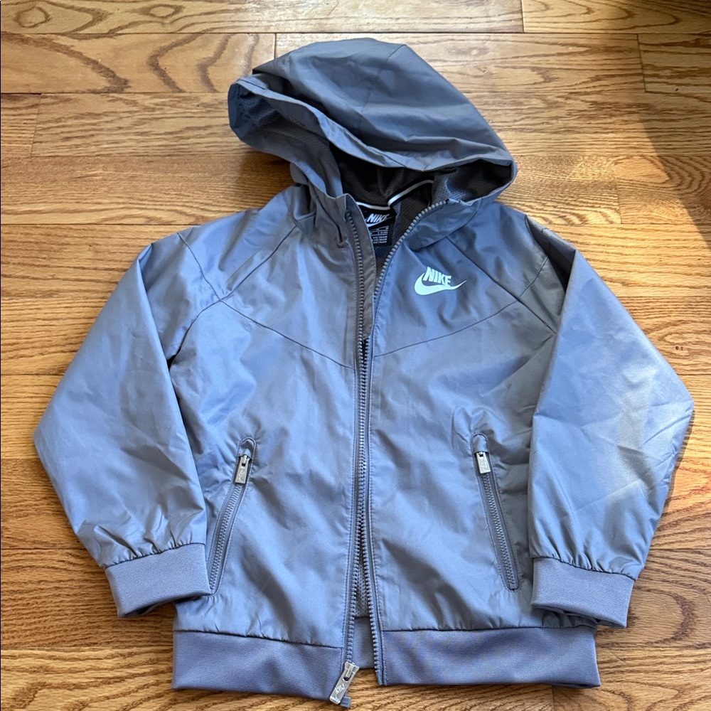 Nike kids gray windbreaker
